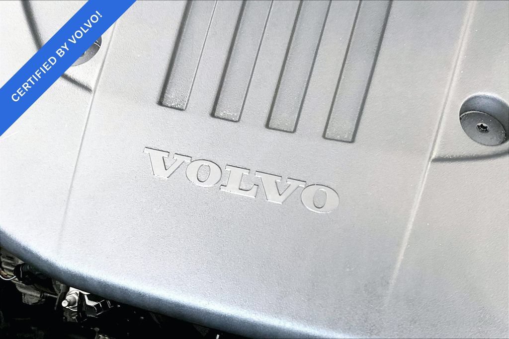 Certified 2026 Volvo XC60 B5 Plus AWD/4WD image 43