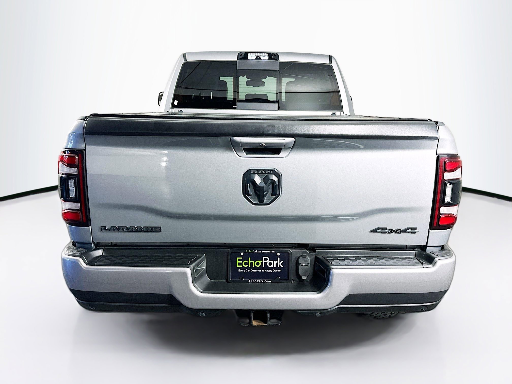 Used 2021 RAM 2500 Laramie w/ Night Edition image 7