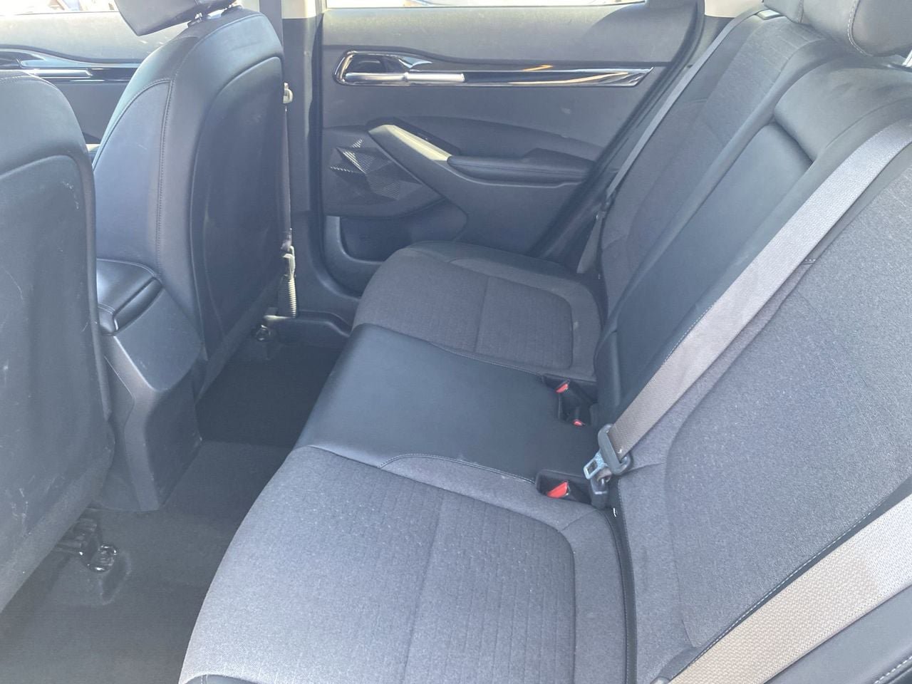 Used 2021 Kia Seltos S FWD image 16