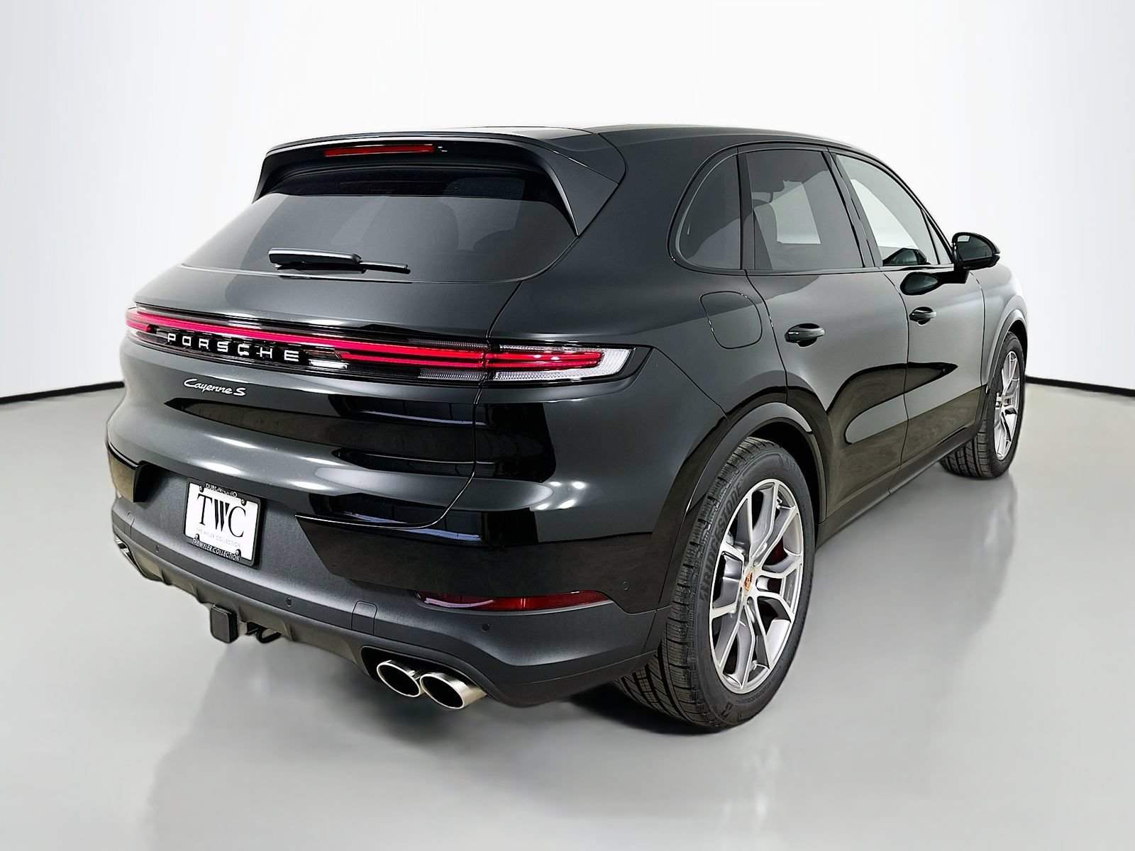 New 2026 Porsche Cayenne S AWD/4WD image 5