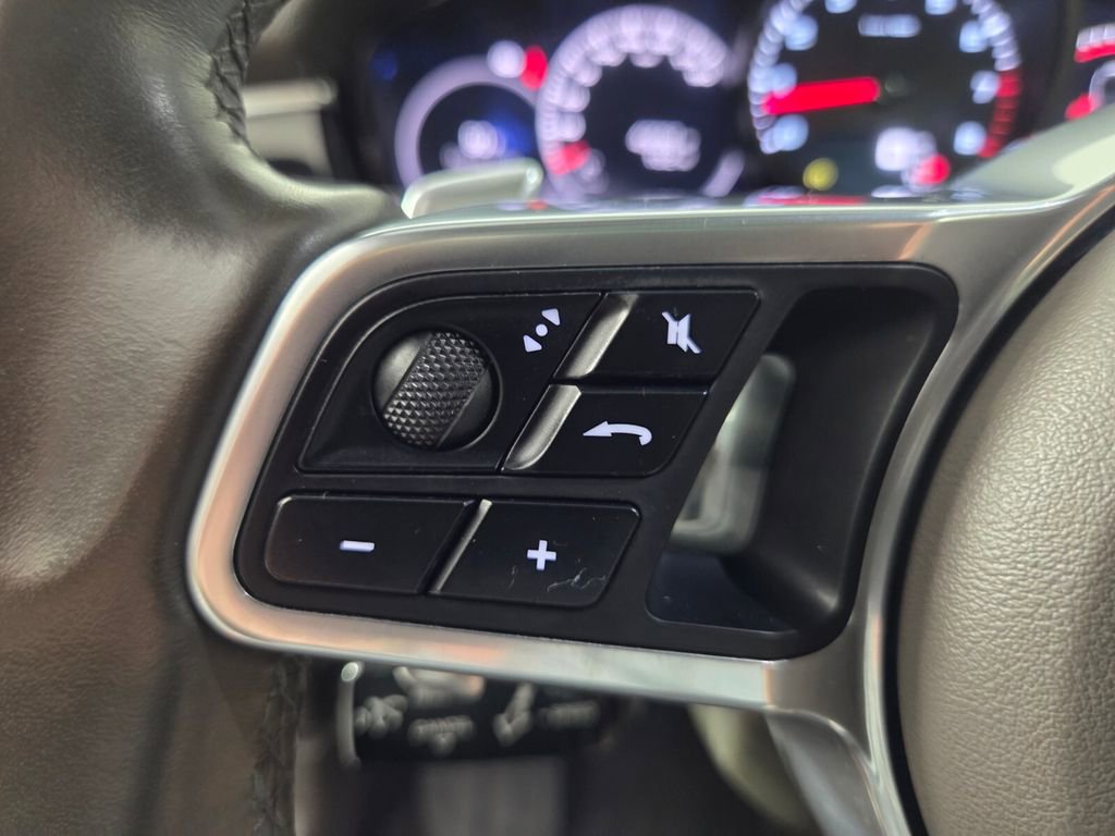 Used 2020 Porsche Panamera 4 w/ Premium Package Plus image 17