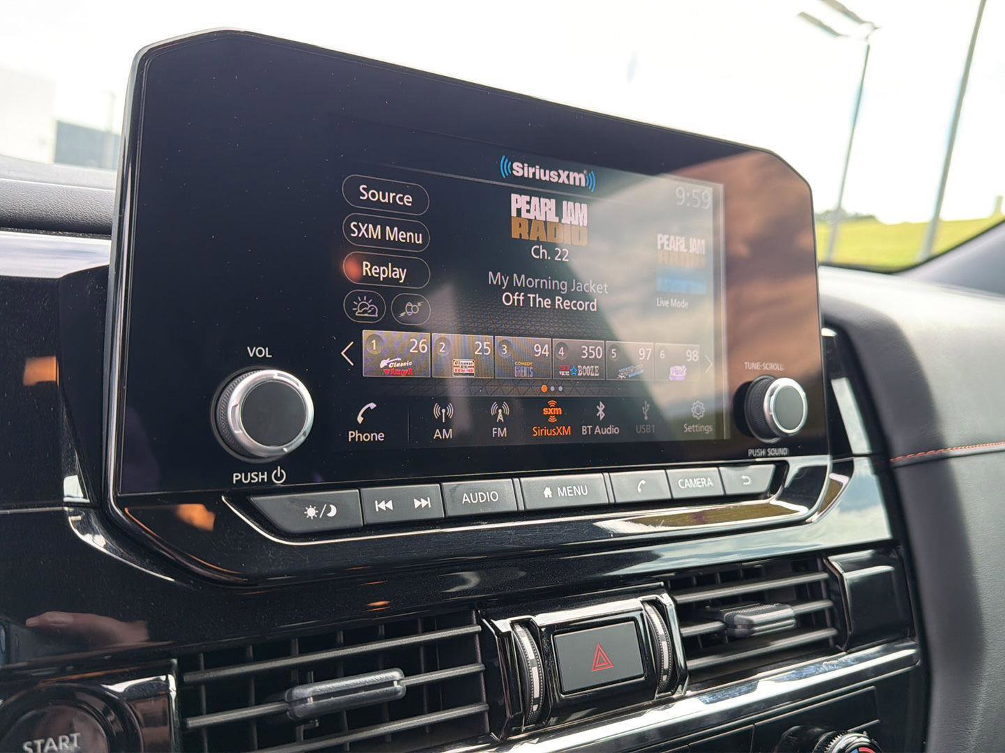 Used 2025 Nissan Pathfinder Rock Creek AWD/4WD image 24