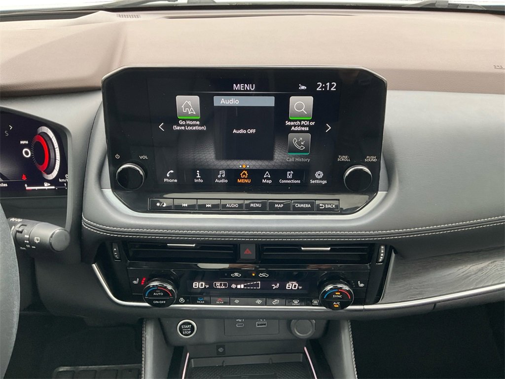 Used 2023 Nissan Rogue Platinum w/ Platinum Premium Package image 12