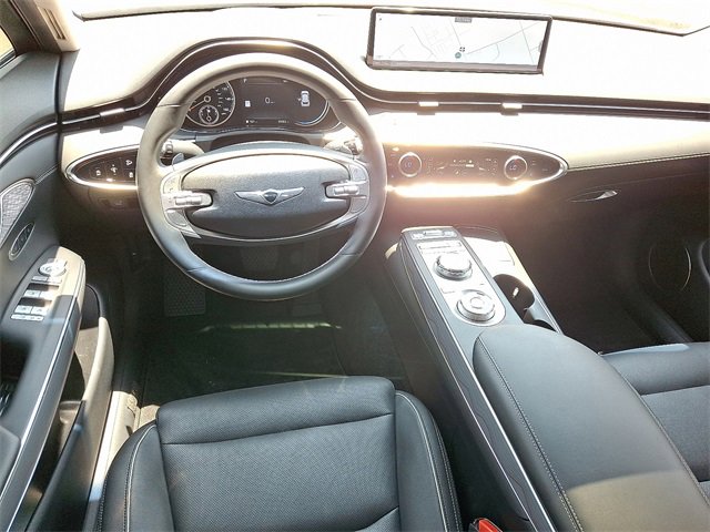 Used 2025 Genesis GV70 2.5T w/ Advanced Package image 11