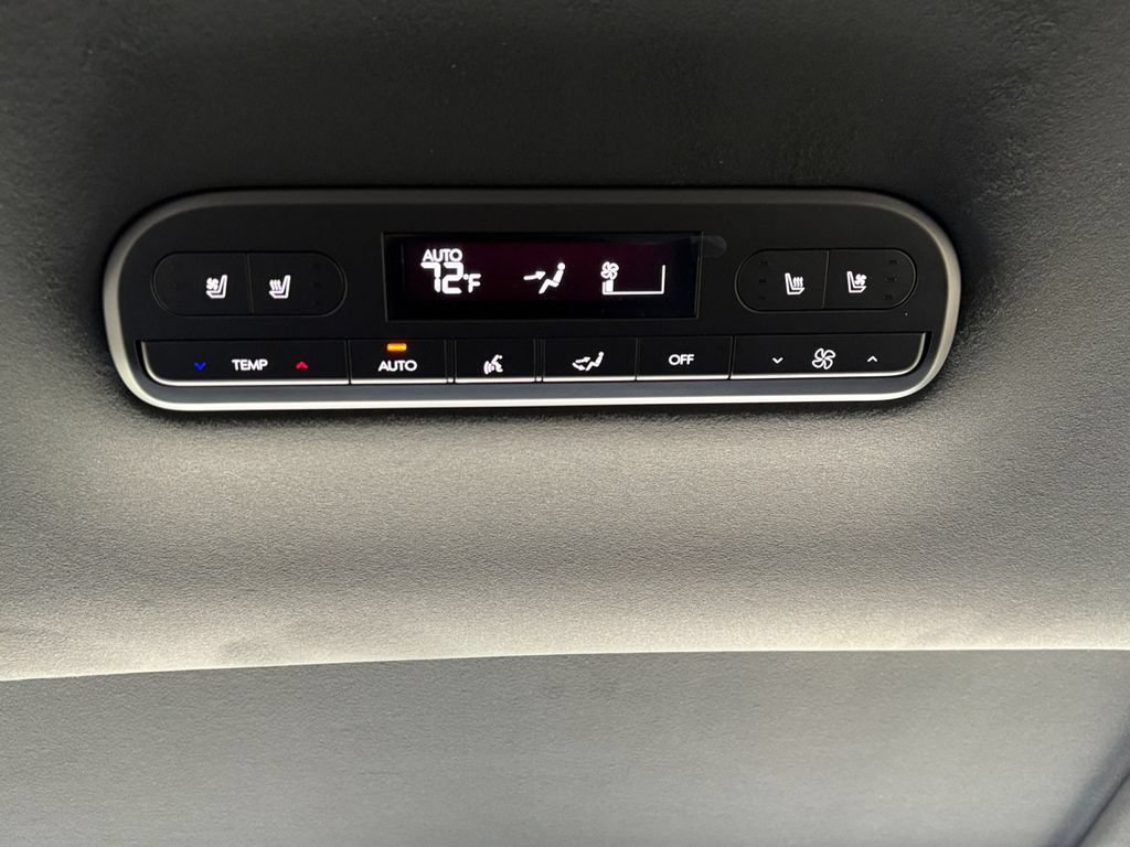 New 2026 Hyundai Palisade Calligraphy FWD image 7