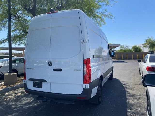 Used 2025 Mercedes-Benz Sprinter 2500 image 3