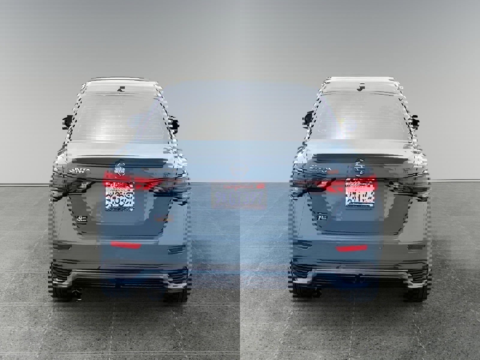 Used 2024 Nissan Sentra SR w/ SR Premium Package image 4