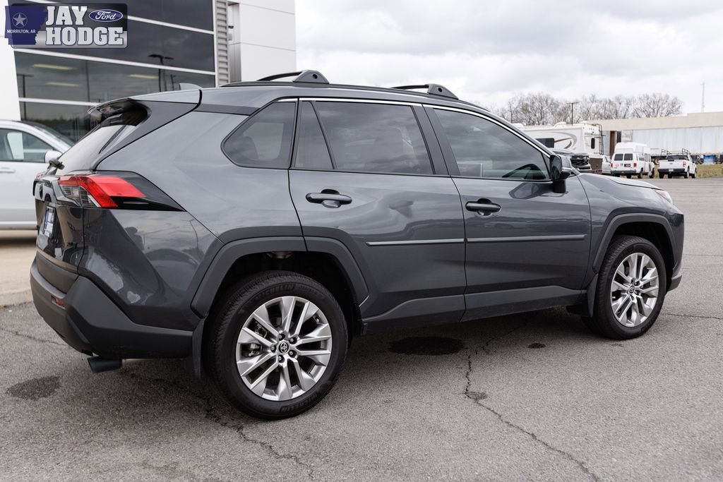 Used 2024 Toyota RAV4 XLE Premium image 6