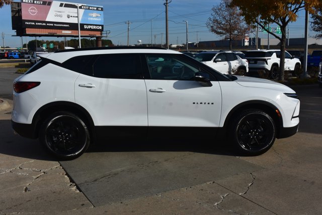 New 2026 Chevrolet Blazer LT w/ Midnight/Sport Edition image 4