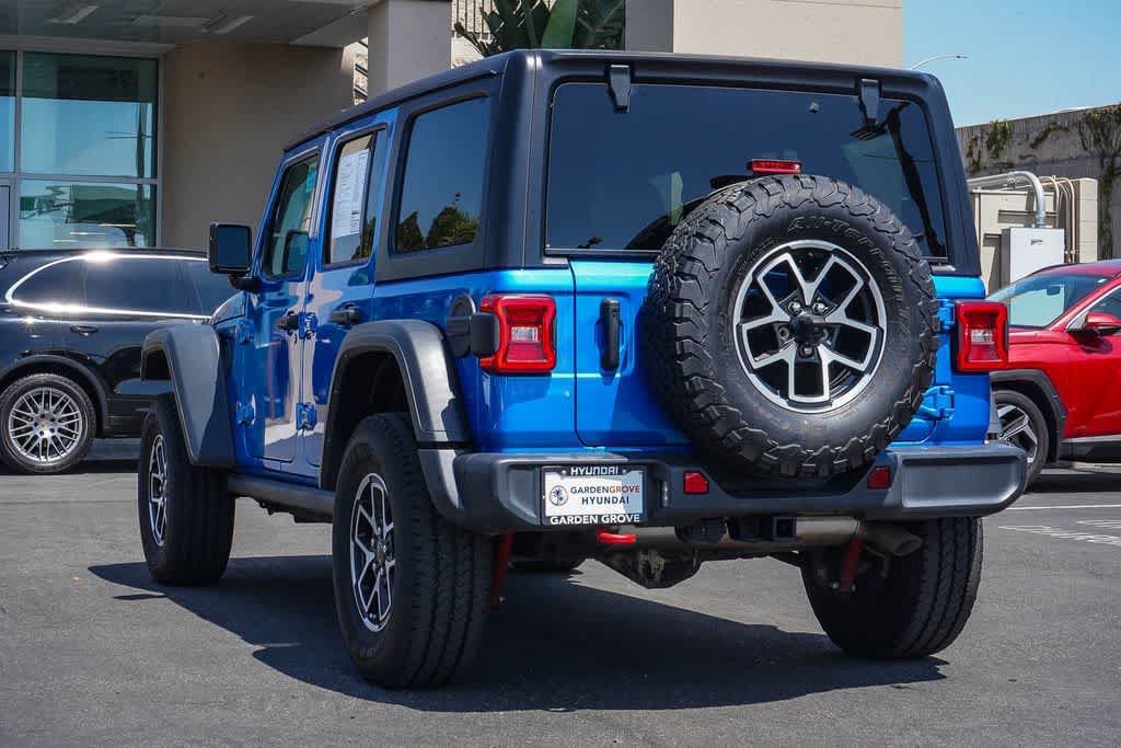 Used 2024 Jeep Wrangler Unlimited Rubicon AWD/4WD image 6