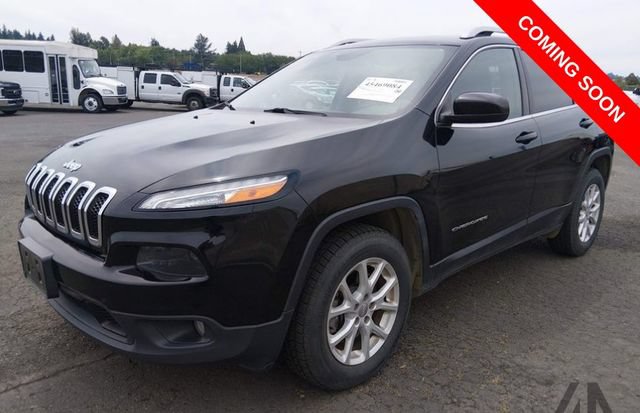 Used 2018 Jeep Cherokee Latitude w/ Safety Group AWD/4WD image 1