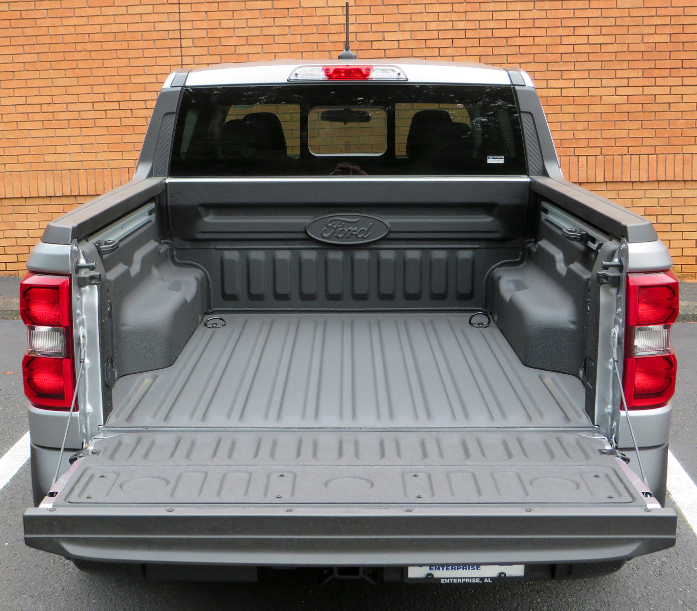 New 2024 Ford Maverick Lariat w/ Black Appearance Package image 6