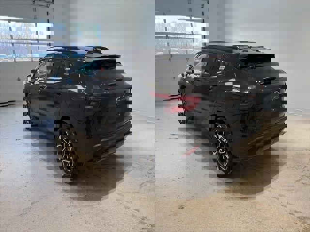 New 2026 Chevrolet Trax RS w/ Sunroof Package image 4