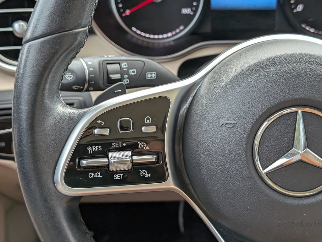 Certified 2020 Mercedes-Benz GLC 300 image 30
