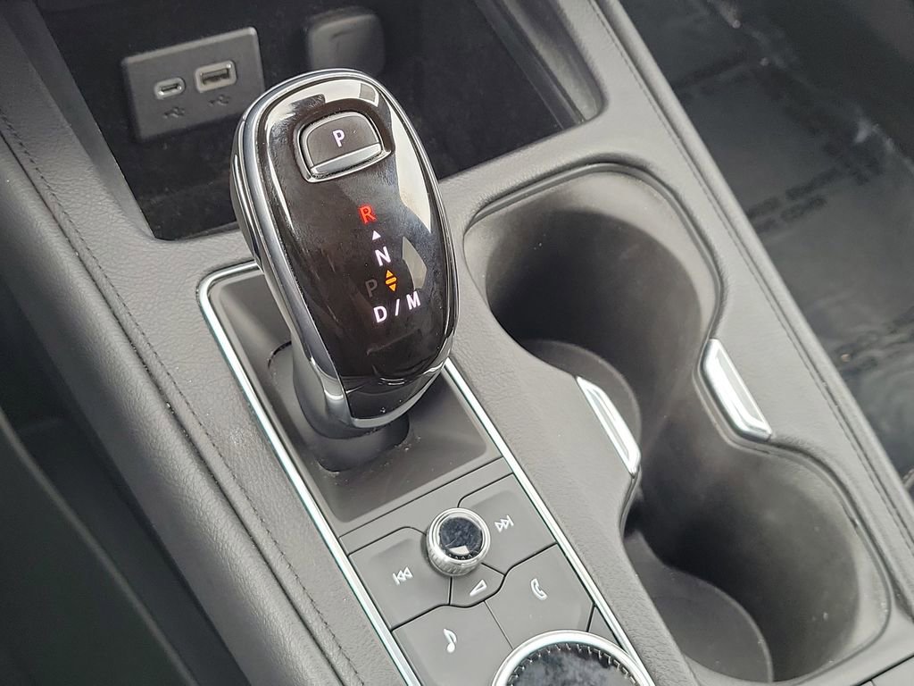 Used 2020 Cadillac XT4 Premium Luxury w/ Driver Awareness Package FWD image 34