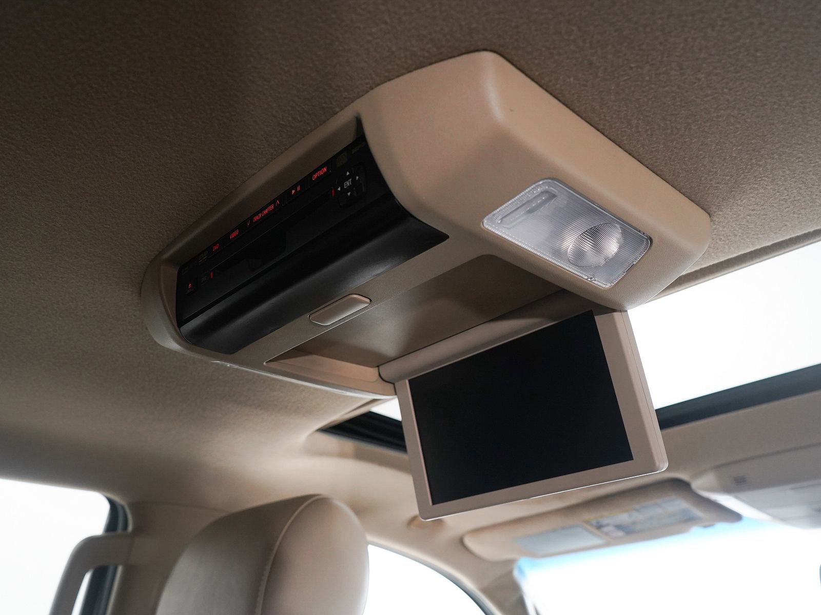 Used 2012 Toyota Sequoia Platinum AWD/4WD image 15