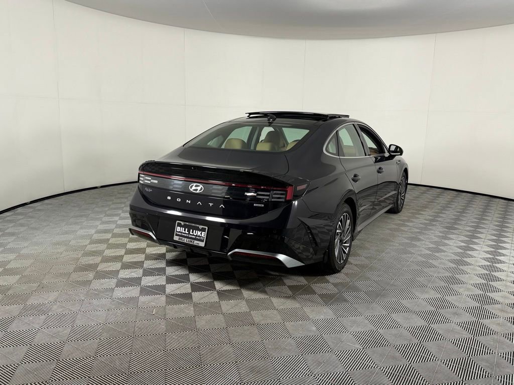 Used 2024 Hyundai Sonata Limited FWD image 8