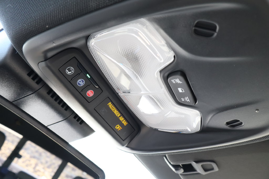 New 2026 Chevrolet Colorado ZR2 w/ Technology Package AWD/4WD image 35