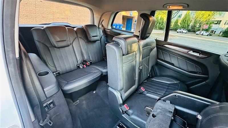 Used 2016 Mercedes-Benz GL 450 4MATIC w/ Premium I Package image 31
