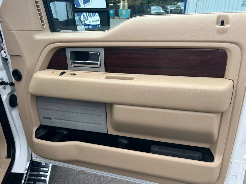 Used 2014 Ford F150 King Ranch w/ King Ranch Luxury Package AWD/4WD image 8