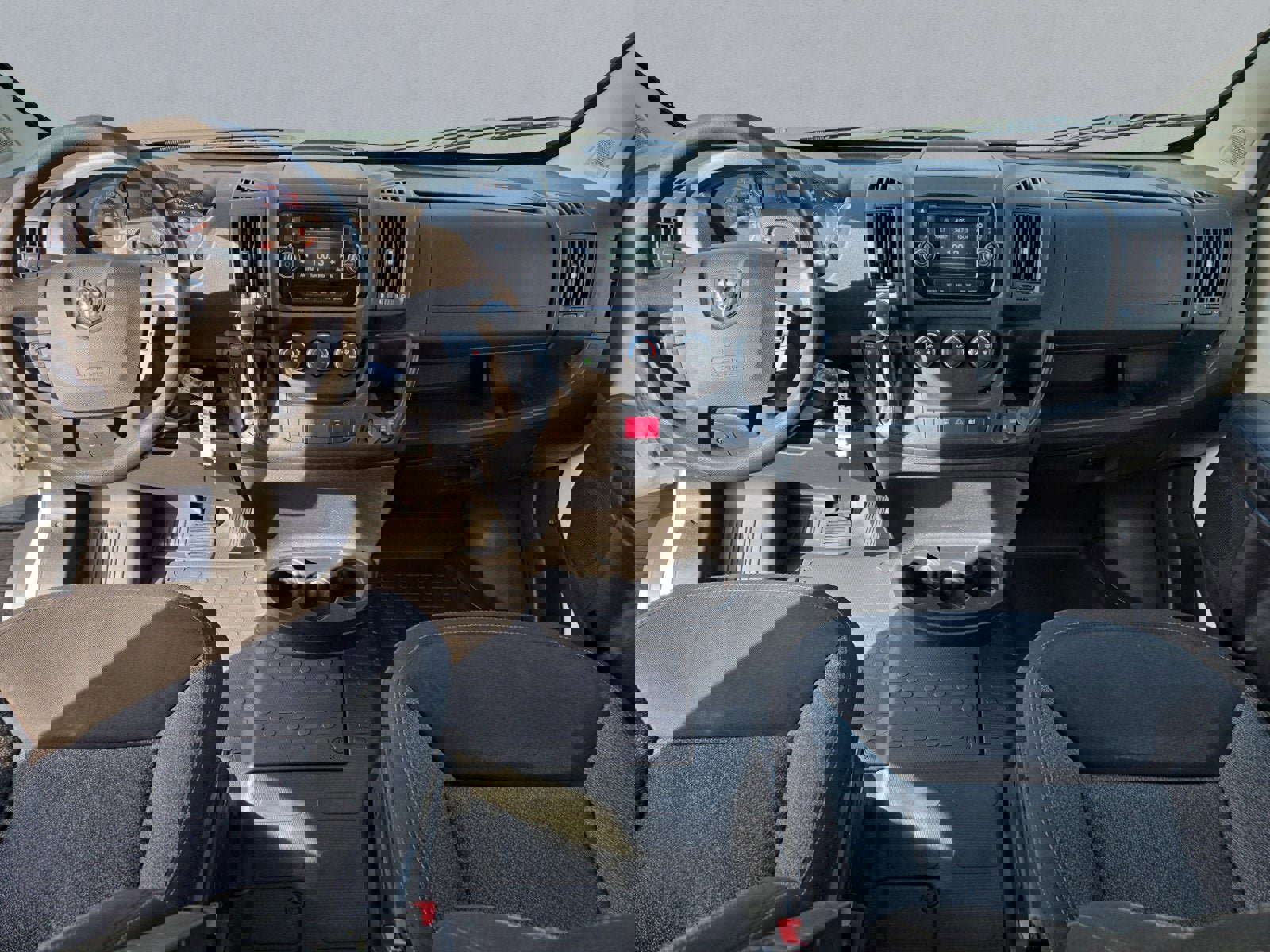 Used 2016 RAM ProMaster 2500 FWD image 9