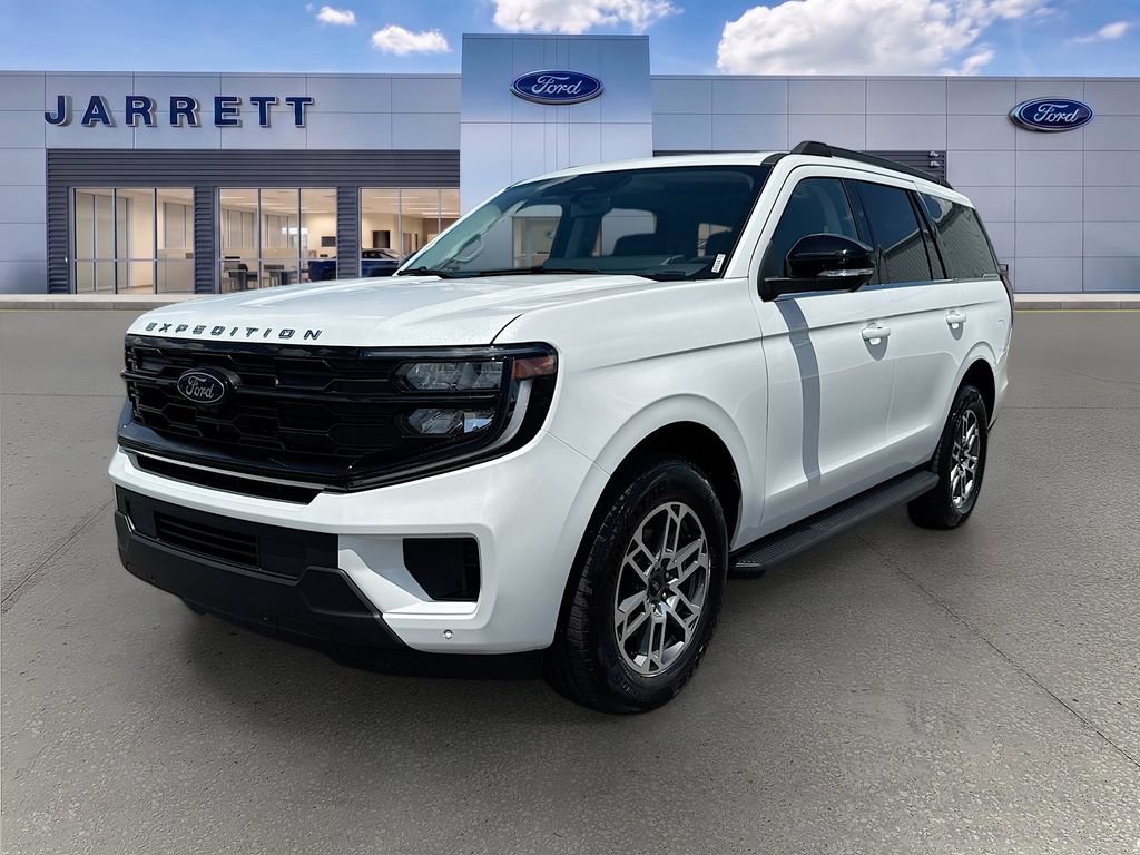 New 2026 Ford Expedition Active RWD image 3