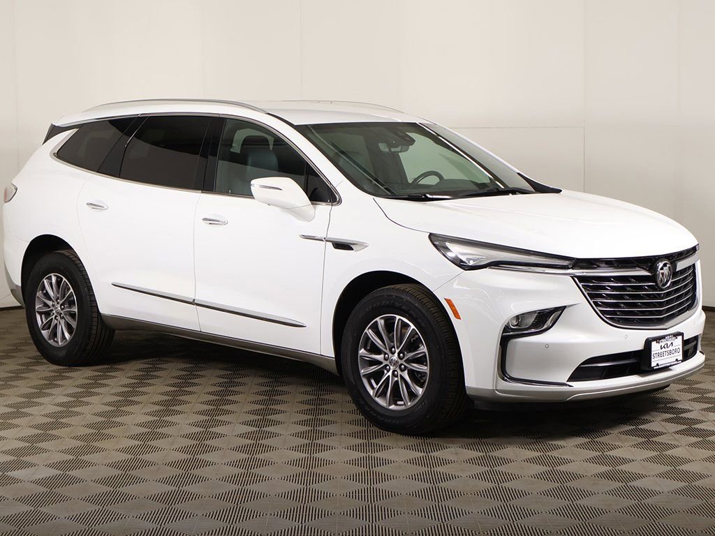 Used 2024 Buick Enclave Premium image 64