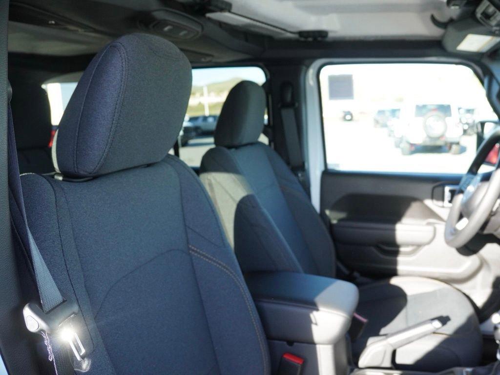 New 2026 Jeep Wrangler Sport AWD/4WD image 20