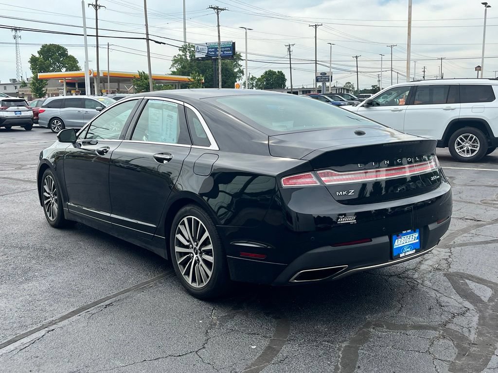 Used 2017 Lincoln MKZ Select w/ Select Plus Package AWD/4WD image 6