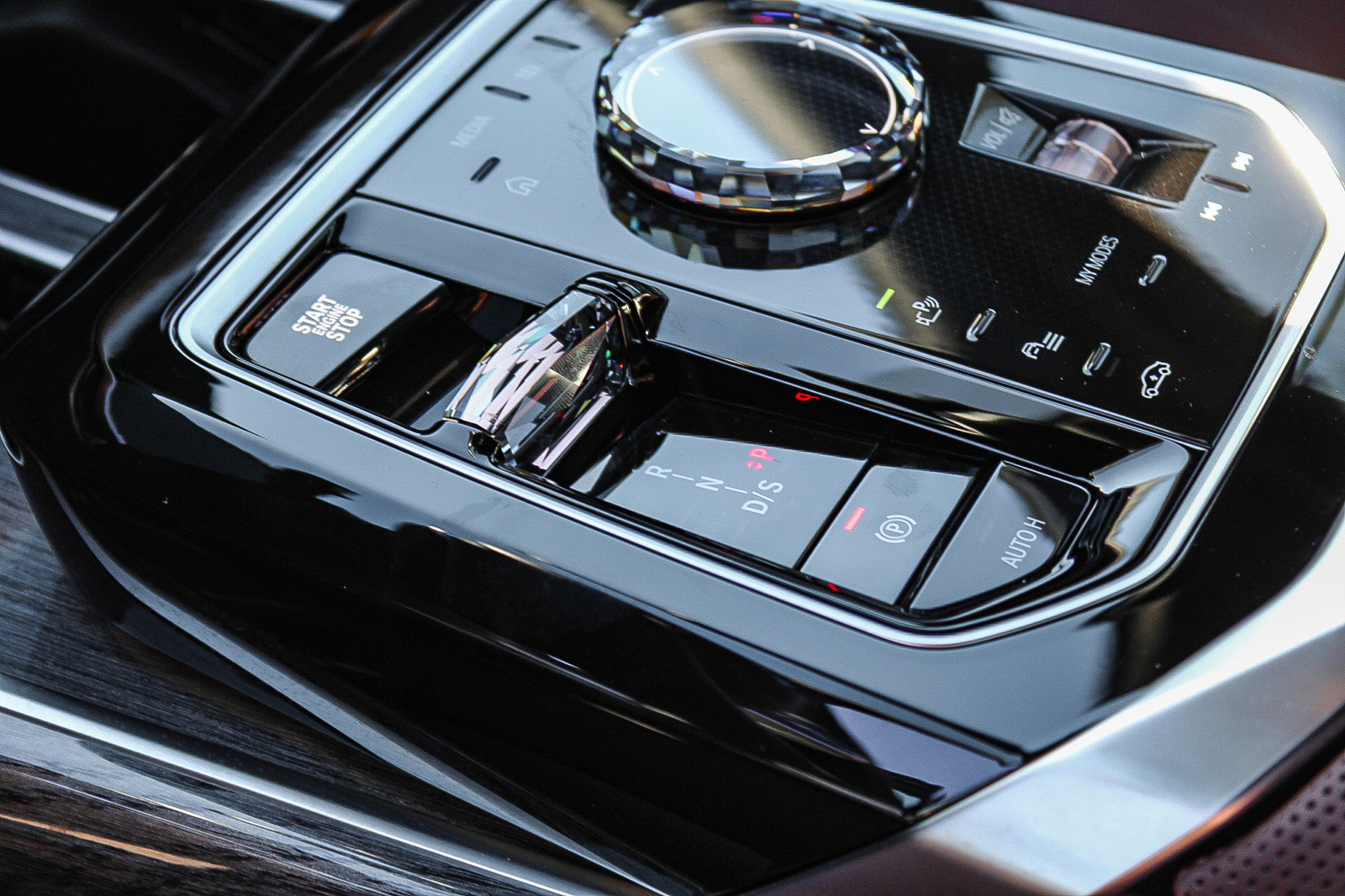 Used 2026 BMW 740i 740i w/ Premium Package image 20