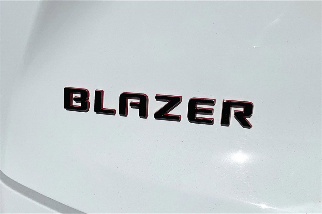 Used 2025 Chevrolet Blazer LT w/ Redline Edition image 28