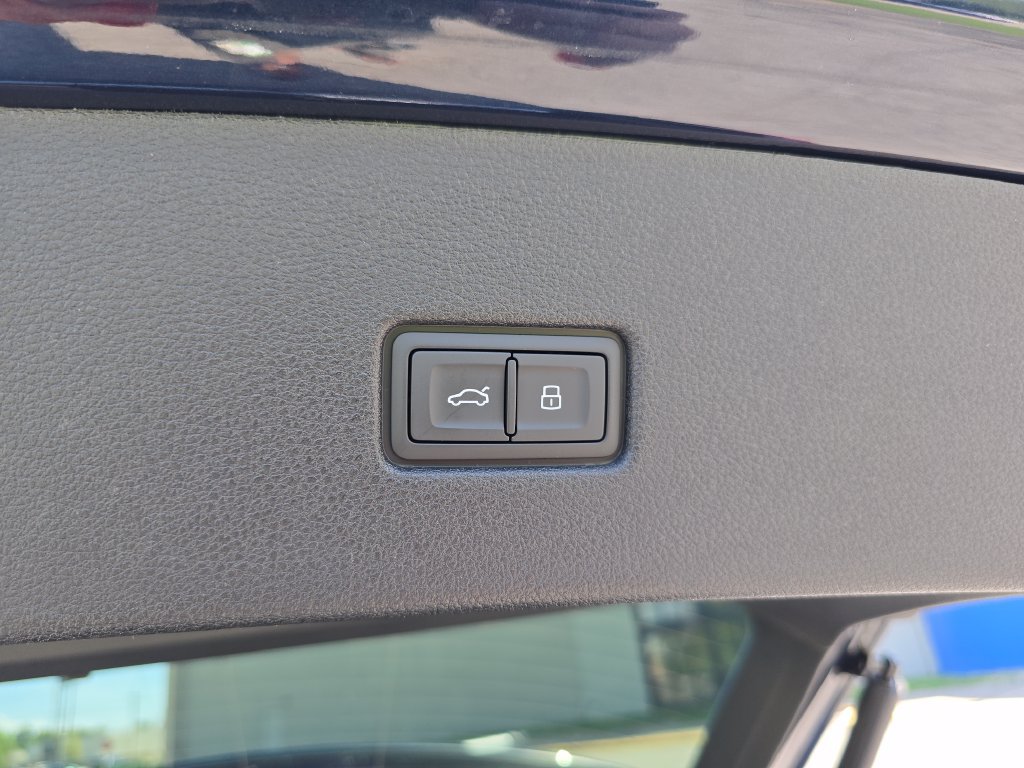 New 2026 Audi Q8 Prestige AWD/4WD image 13