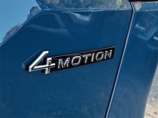 New 2025 Volkswagen Atlas SEL Premium R-Line image 18