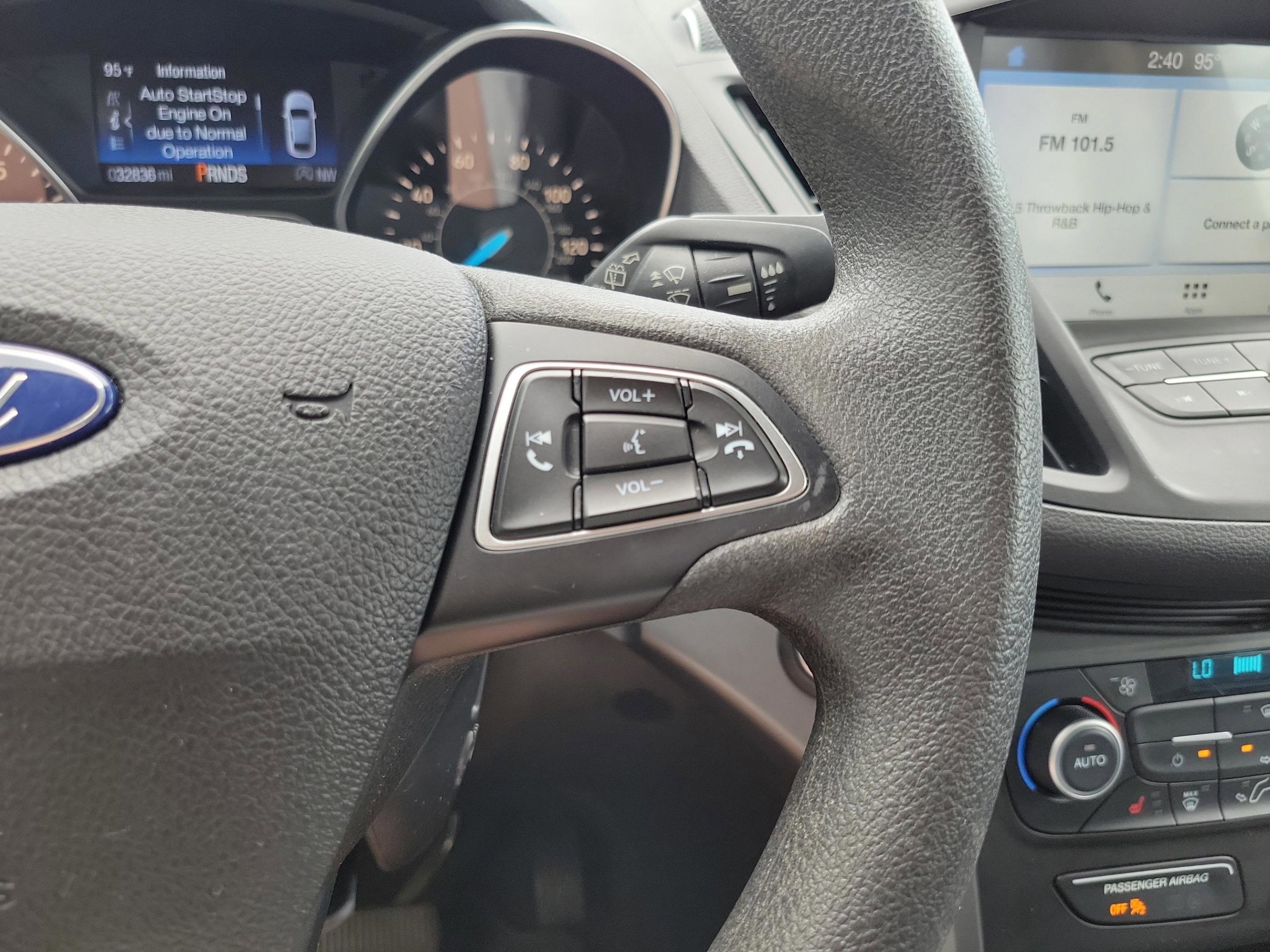 Used 2019 Ford Escape SE FWD image 22