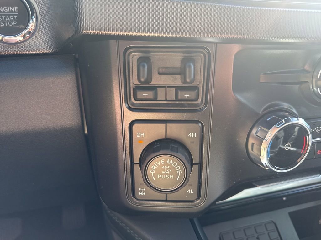 New 2026 Ford F350 Platinum w/ Tremor Off-Road Package image 32