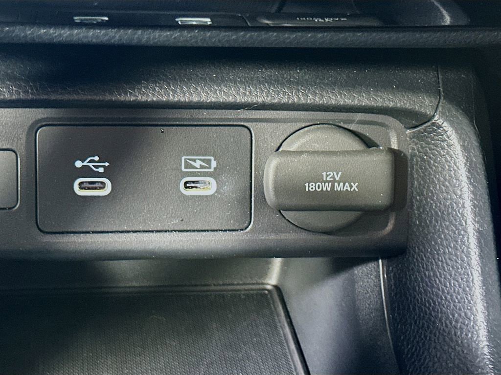 Used 2025 Honda Civic Sport image 28