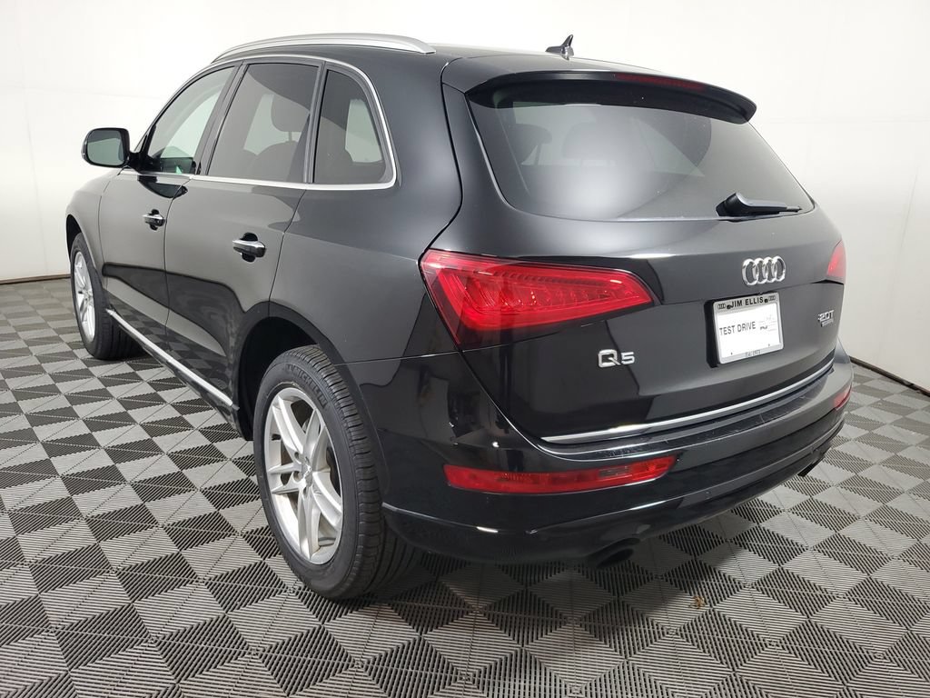 Used 2017 Audi Q5 2.0T Premium Plus w/ Technology Package AWD/4WD image 4