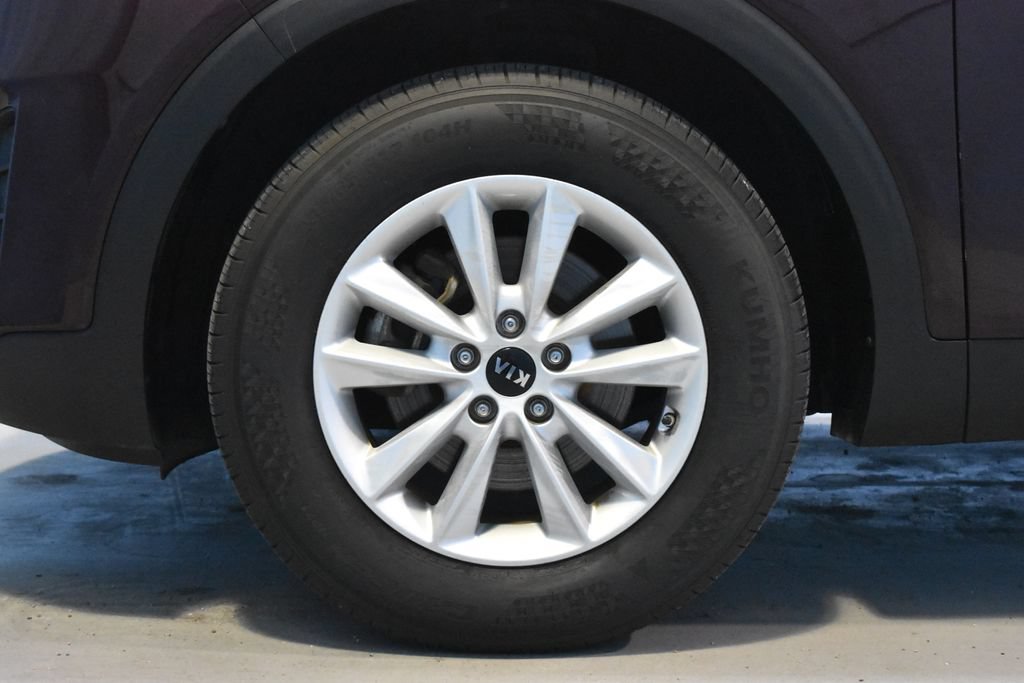 Used 2019 Kia Sorento FWD image 24