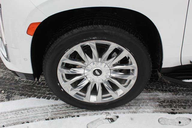 Used 2022 Cadillac Escalade Premium Luxury image 10