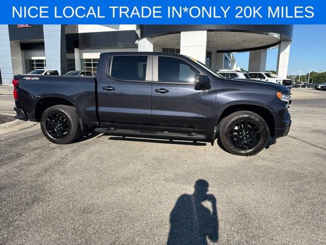 Used 2022 Chevrolet Silverado 1500 RST w/ Protection Package AWD/4WD image 12