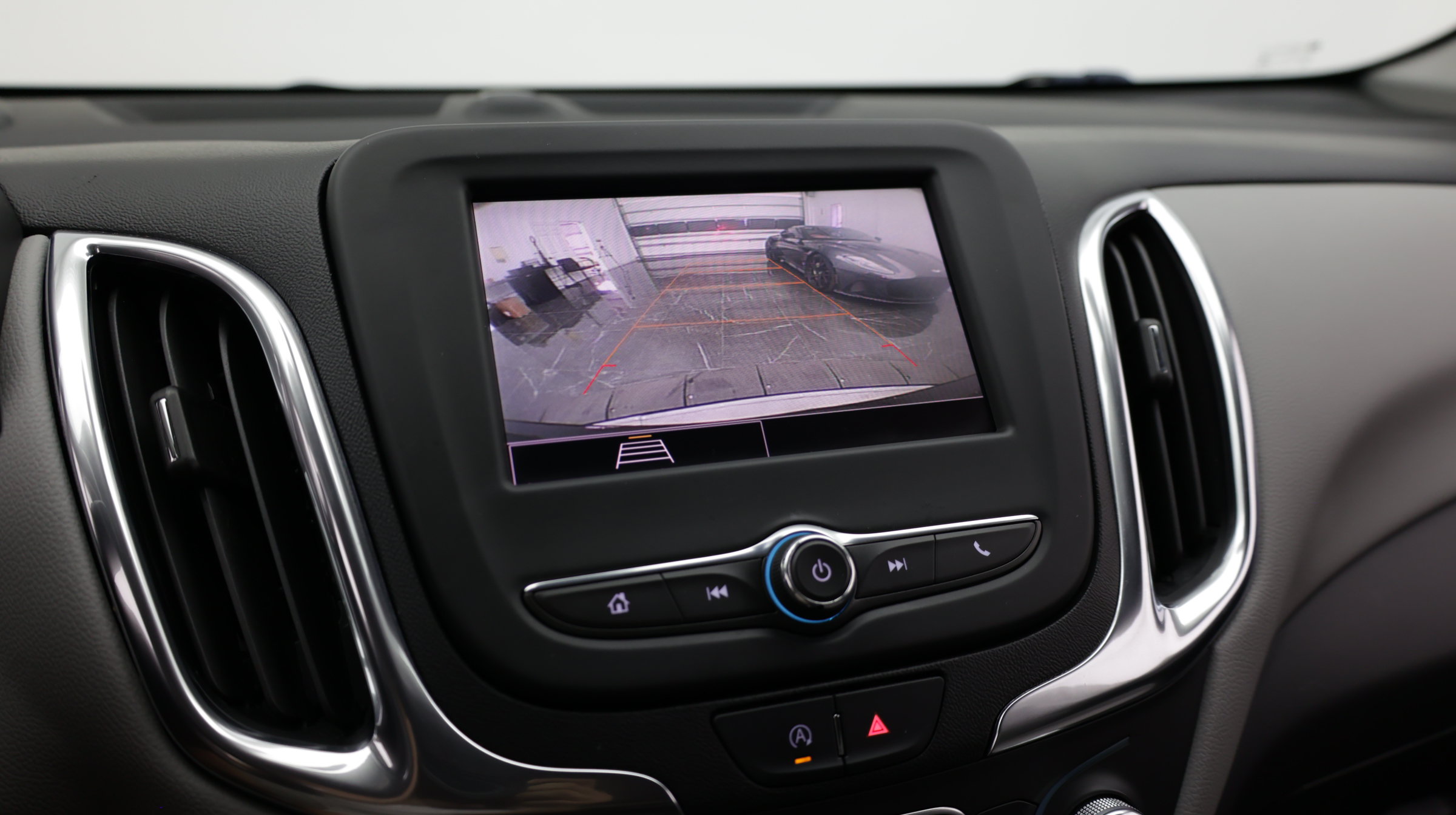 Used 2022 Chevrolet Equinox LS AWD/4WD image 23