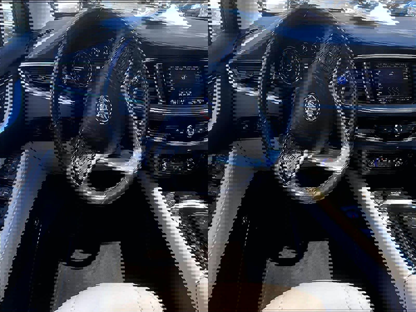 Used 2023 Buick Enclave Essence w/ Experience Buick Package AWD/4WD image 17