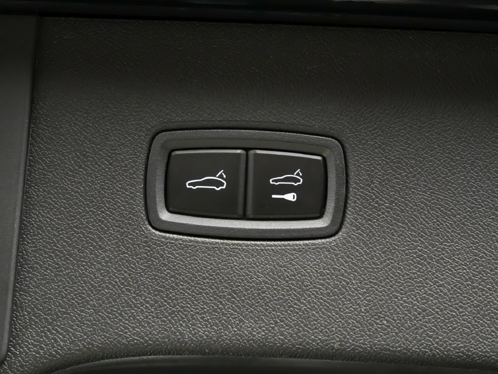 New 2026 Porsche Cayenne GTS AWD/4WD image 14