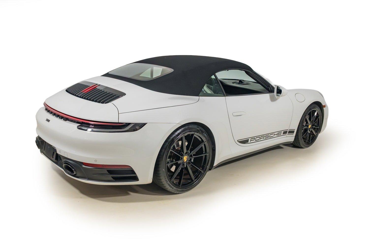Used 2022 Porsche 911 Carrera RWD image 18