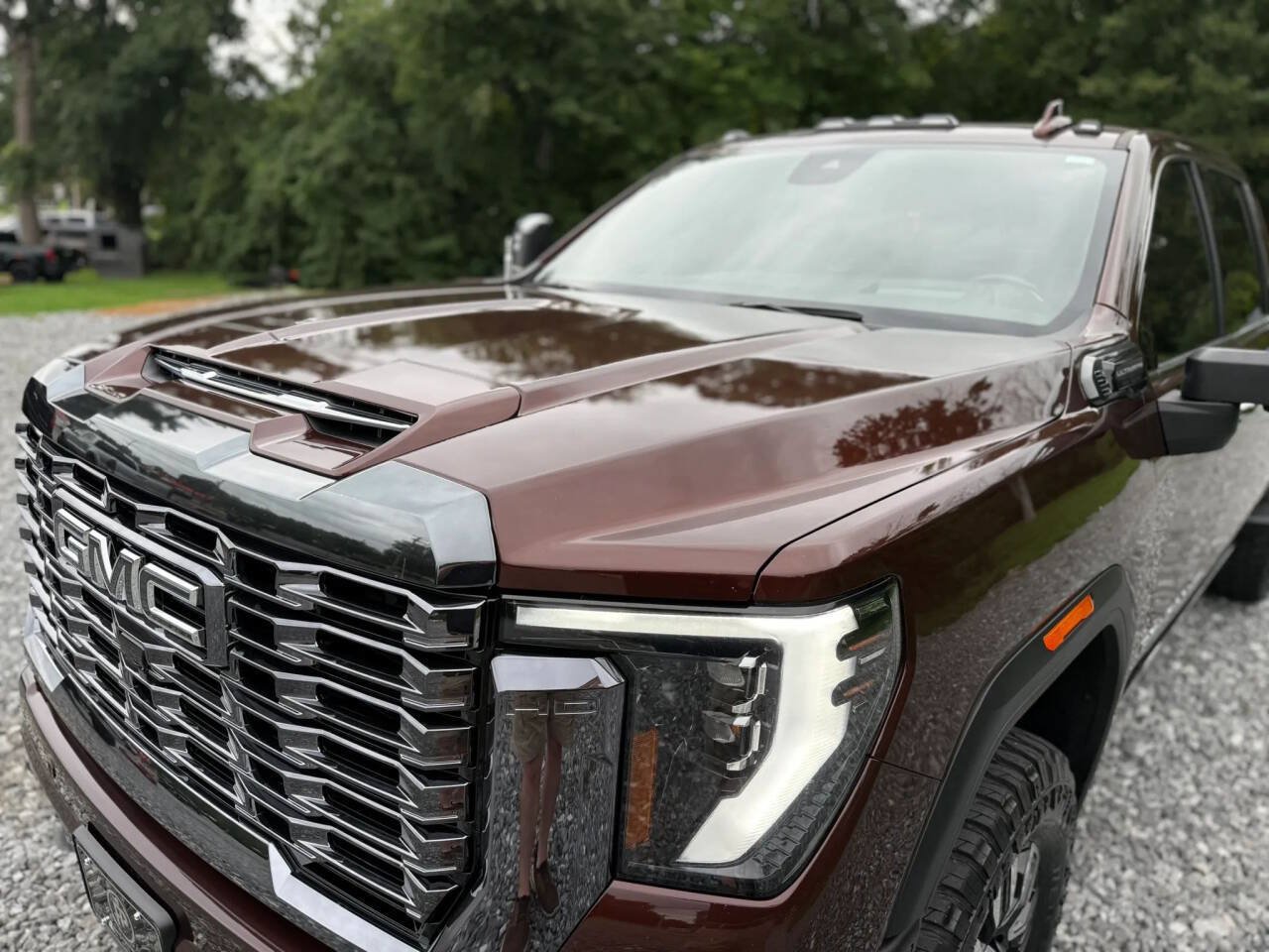Used 2024 GMC Sierra 2500 Denali Ultimate w/ Max Trailering Package AWD/4WD image 9