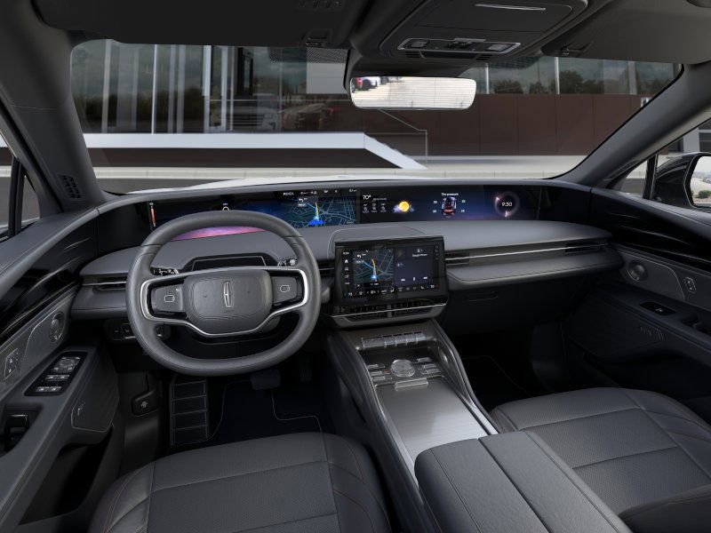 New 2025 Lincoln Nautilus Premier w/ Equipment Group 102A image 9