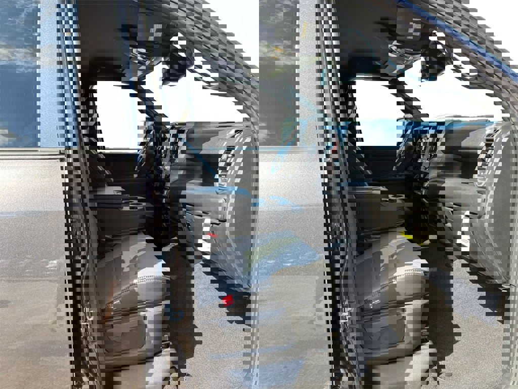 New 2026 RAM 3500 Tradesman image 15
