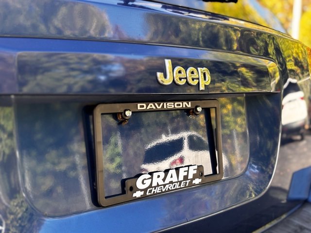 Used 2010 Jeep Compass Sport image 21