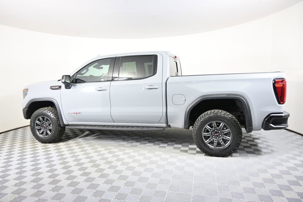 Used 2025 GMC Sierra 1500 AT4X image 3