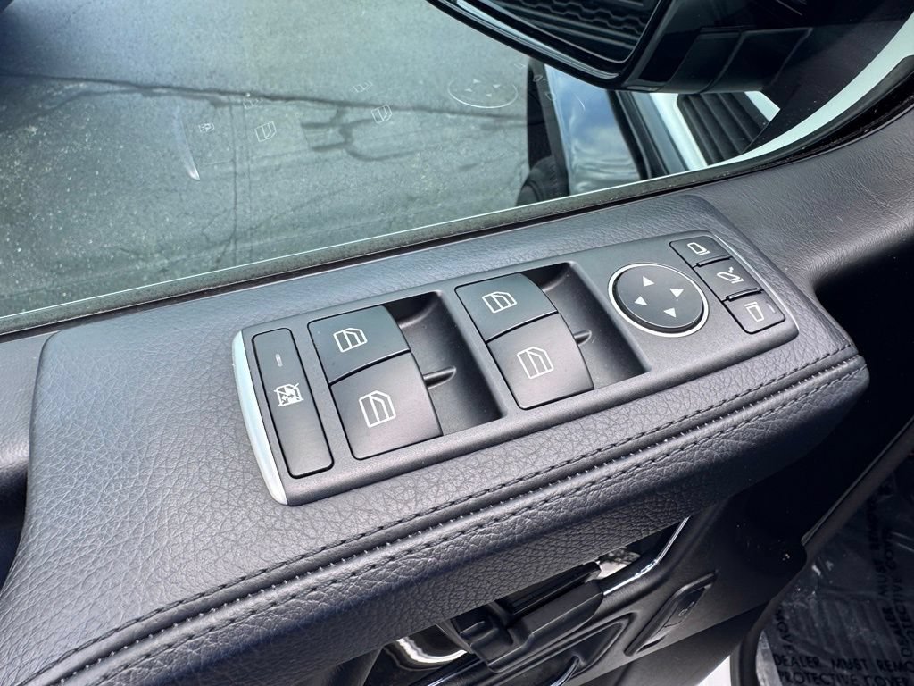 Used 2018 Mercedes-Benz G 550 image 23